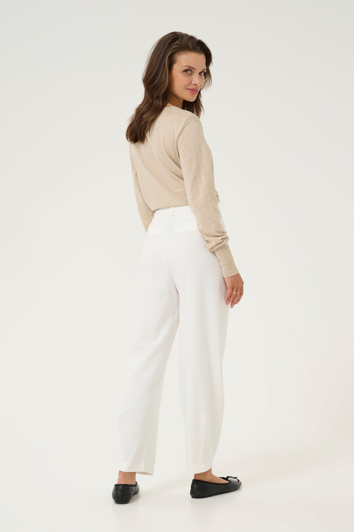 Kaffe Kamerle Chalk Highwaisted Ankle Length Barrel Leg Trousers, 10504769