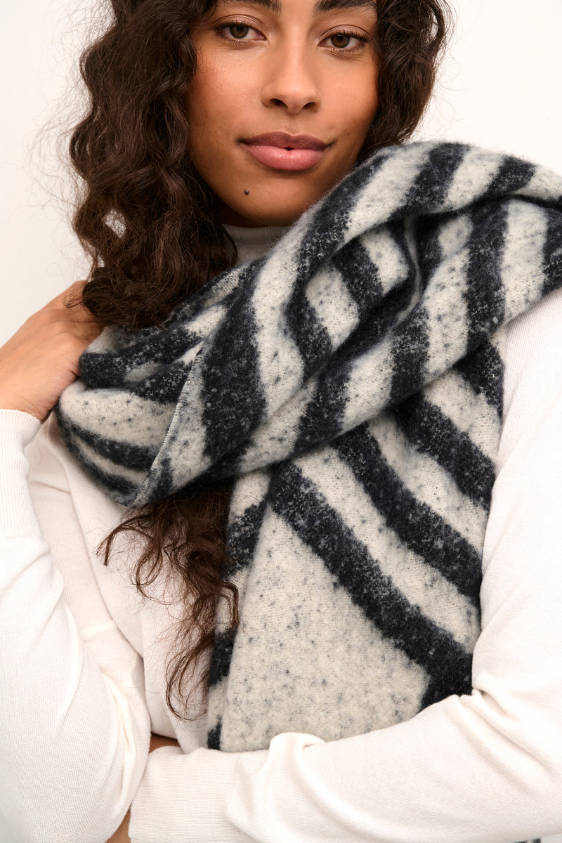 Kaffe Kajojo Grey Printed Supersoft Tassel Blanket Scarf, 10508955