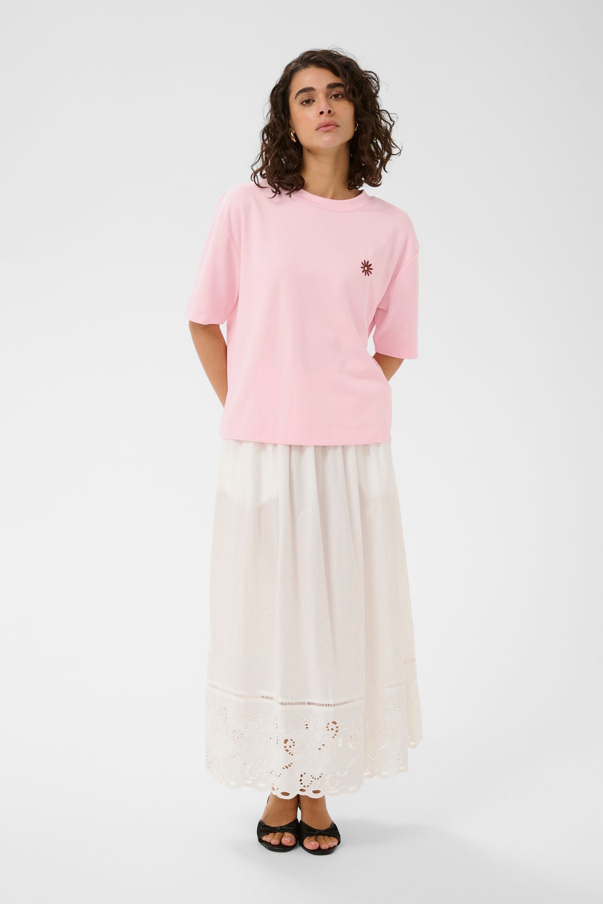 Kaffe KaAnnie Ballerina Pink Boxy Fit T-Shirt with Embroidered Flower, 10511796