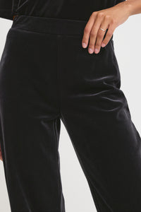 B.Young ByPerlina Black Velvet Highwaisted Wide Leg Trousers, 20815933