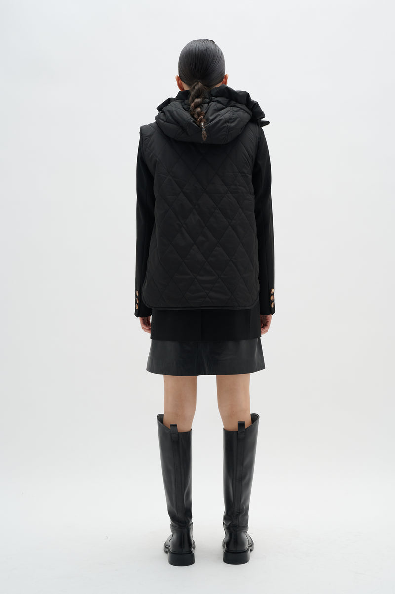 InWear Iktra Black Oversized Quilted Gilet, 30108461