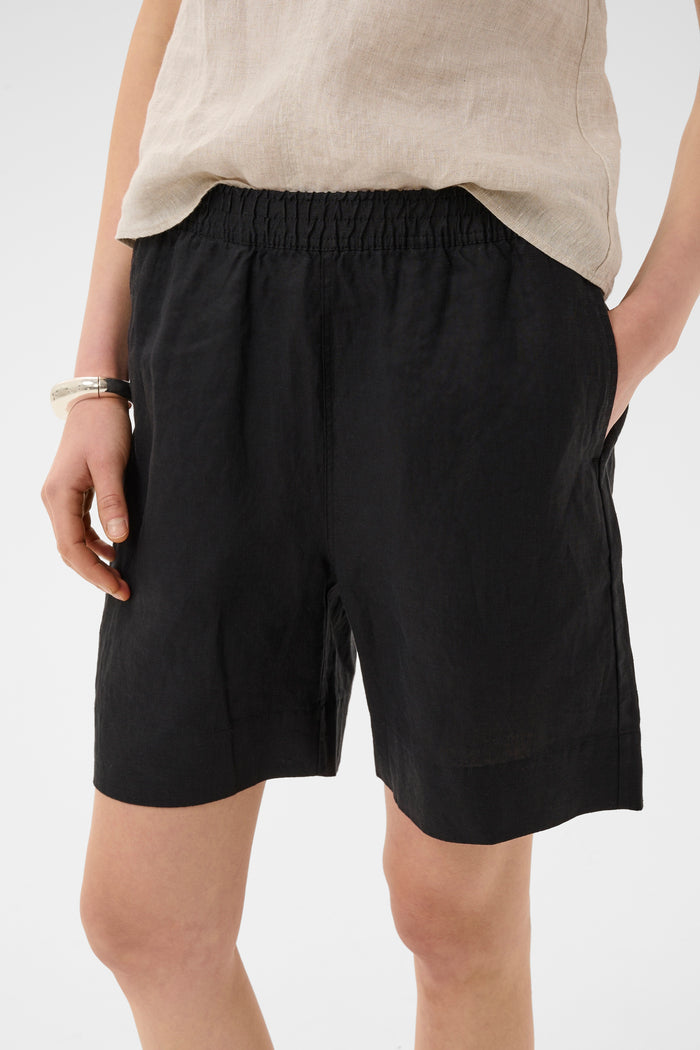 InWear ElinorIW Black Linen Shorts, 30112545