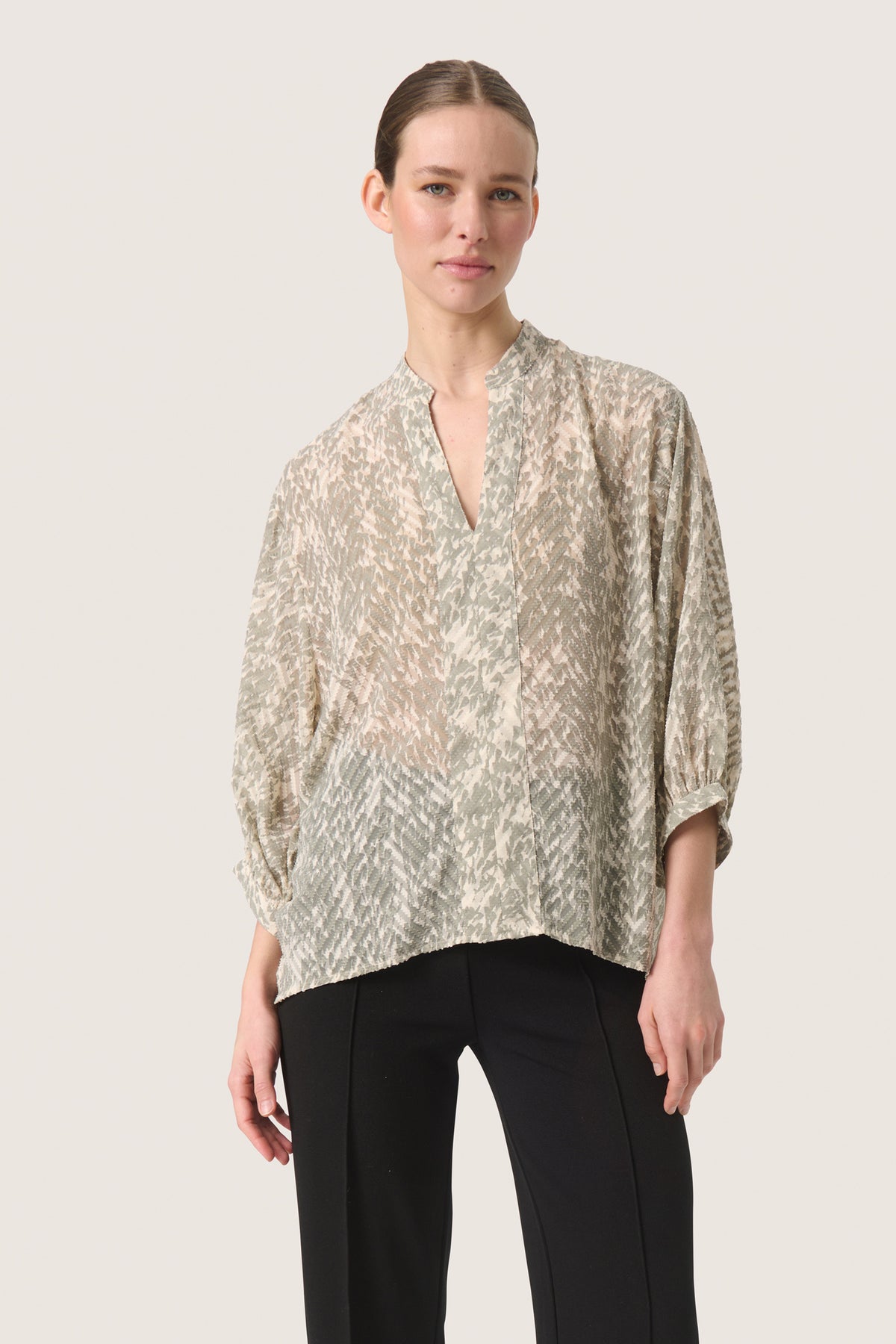 Soaked in Luxury Osaka Amily Shadow Green Printed Blouse, 30407538