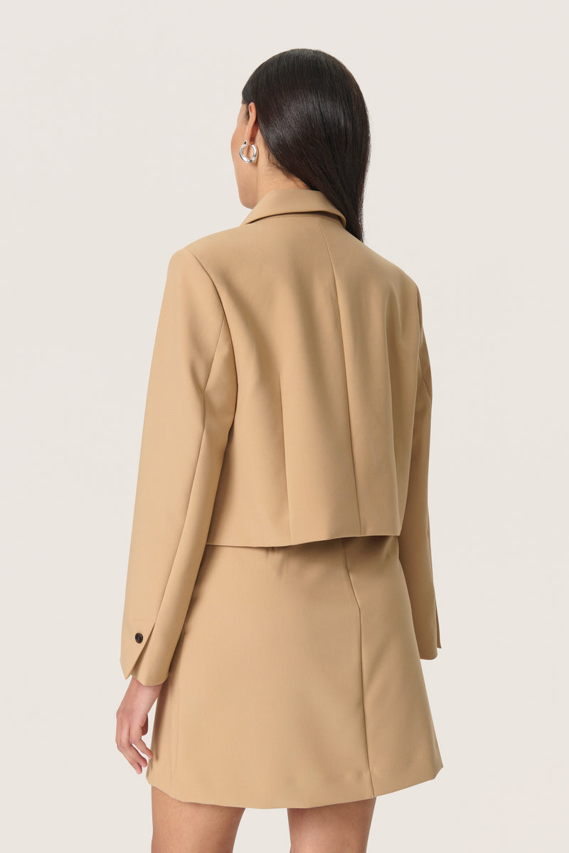 Soaked in Luxury SlCorinne Ultimate Travertine Beige Cropped Blazer, 30407631
