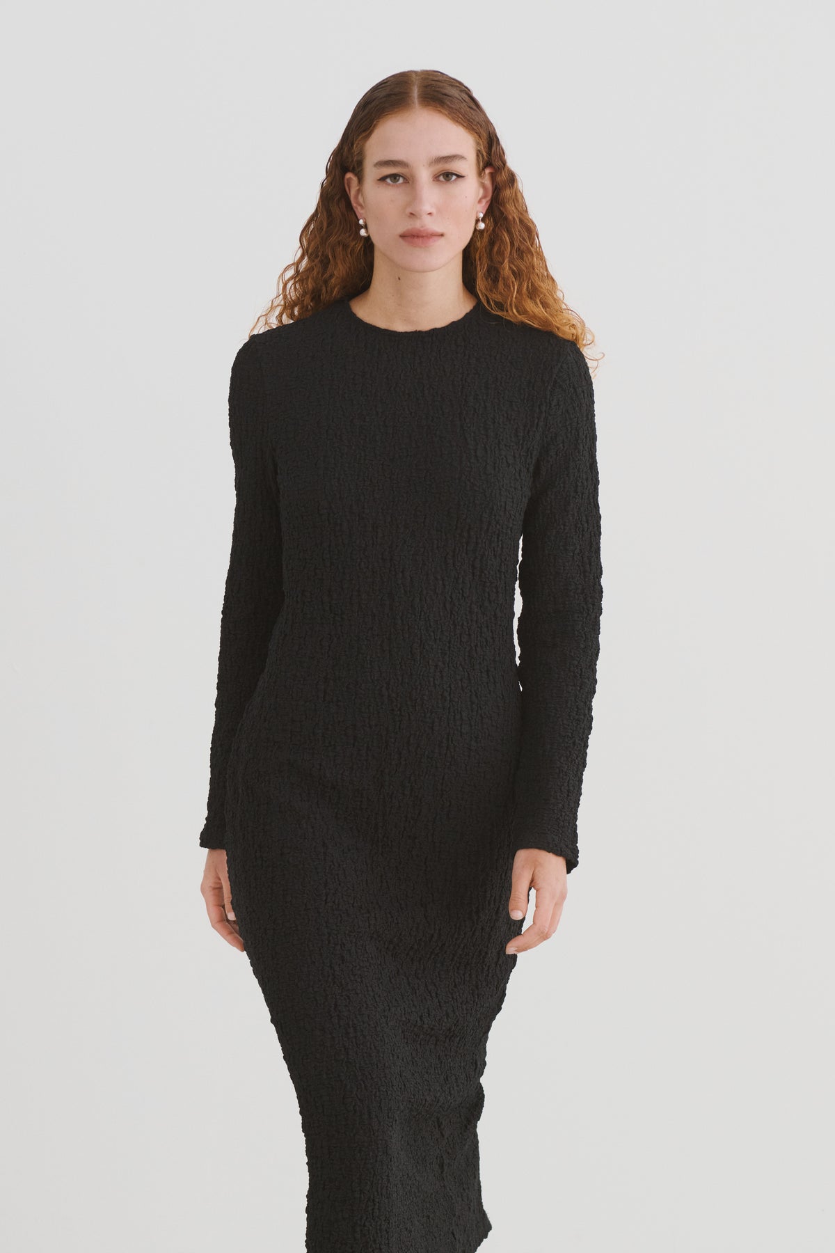 Soaked in Luxury SLDauphine Black Textured Long Sleeve Fitted Ankle Length Dress, 30407757