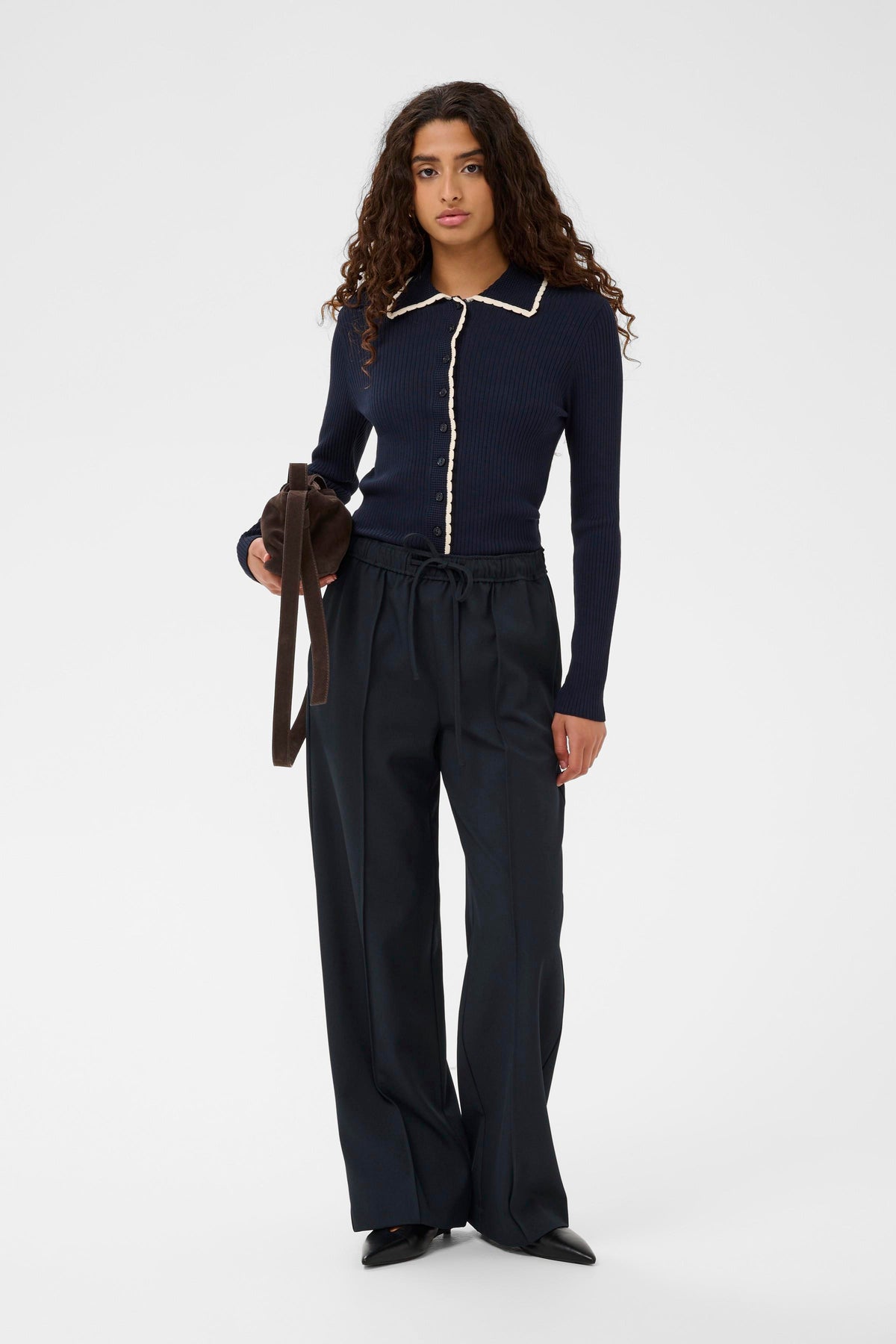 Soaked in Luxury SLLilu Eureka Salute Navy Wide Leg Joggers, 30408927