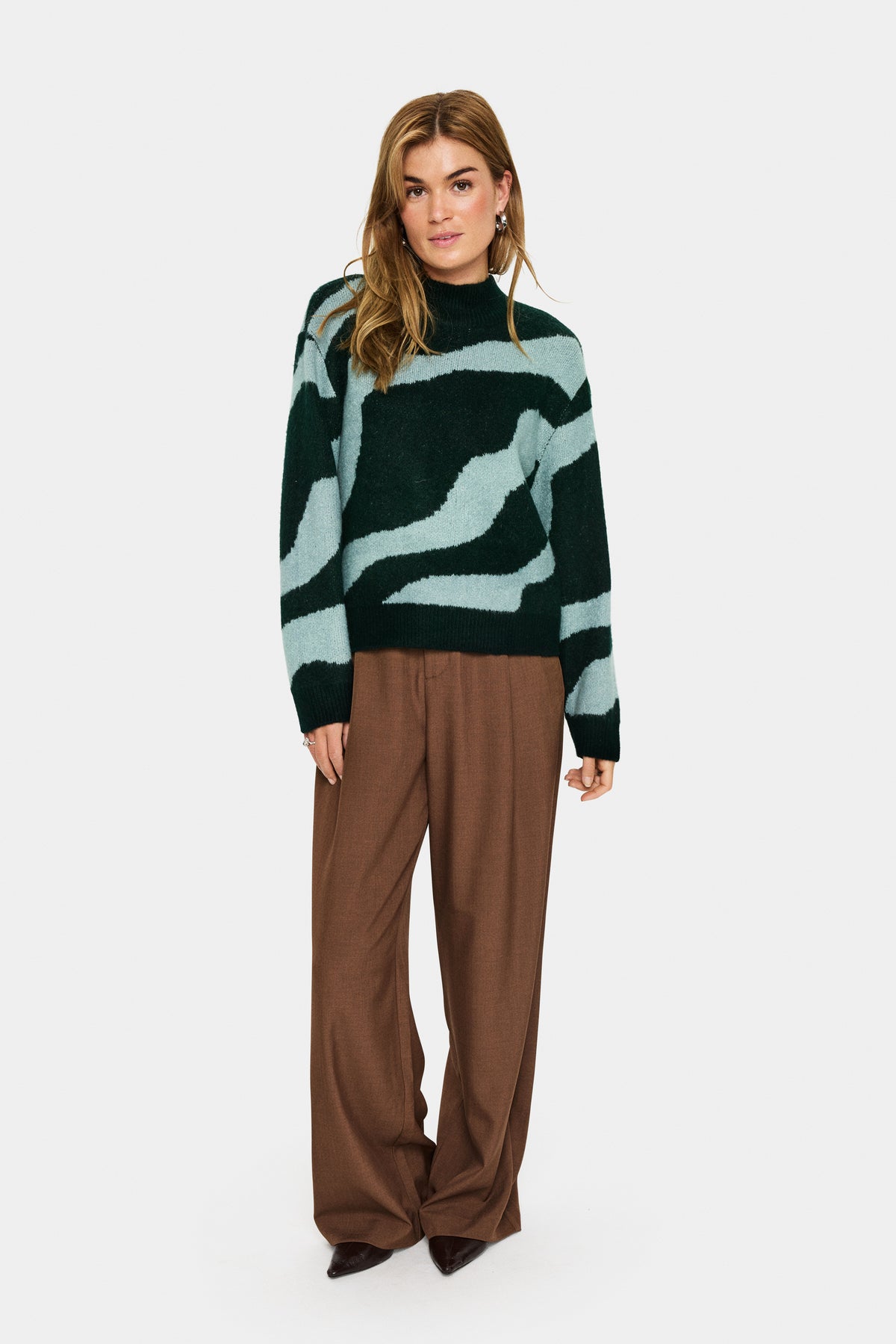 Saint Tropez MallieSZ JuneBug Green Abstract Printed Knit