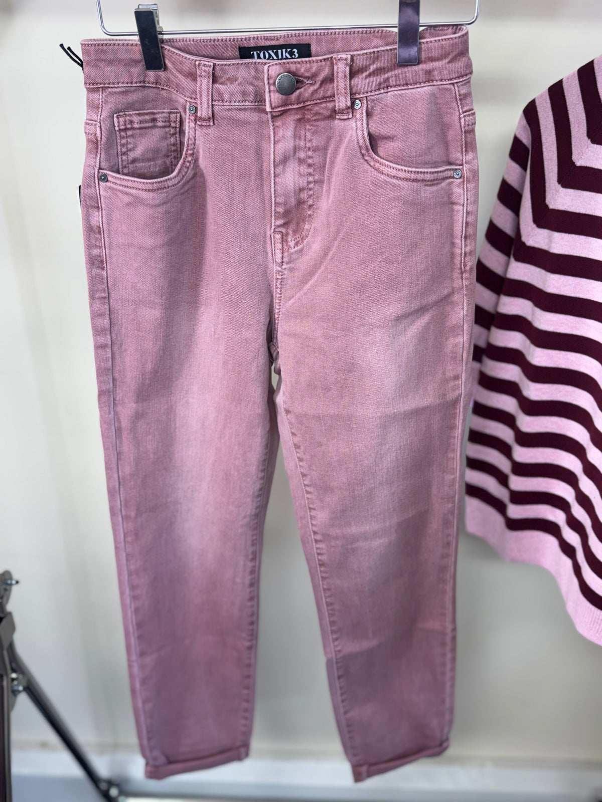 Toxik Highwaisted Boyfriend Dusky Pink Cropped Jeans