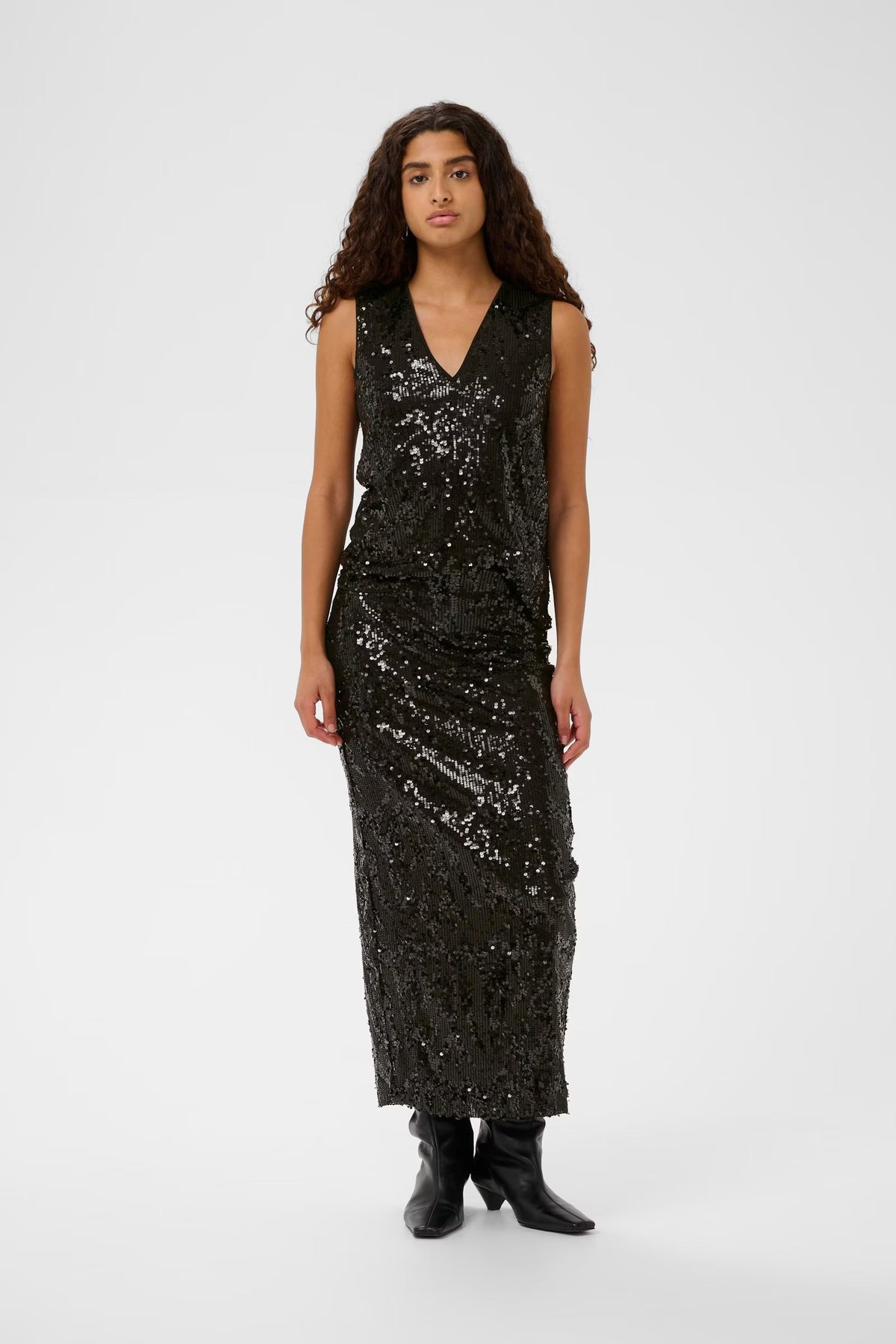 InWear KimbaIW Black Sequin V-Neck Blouse