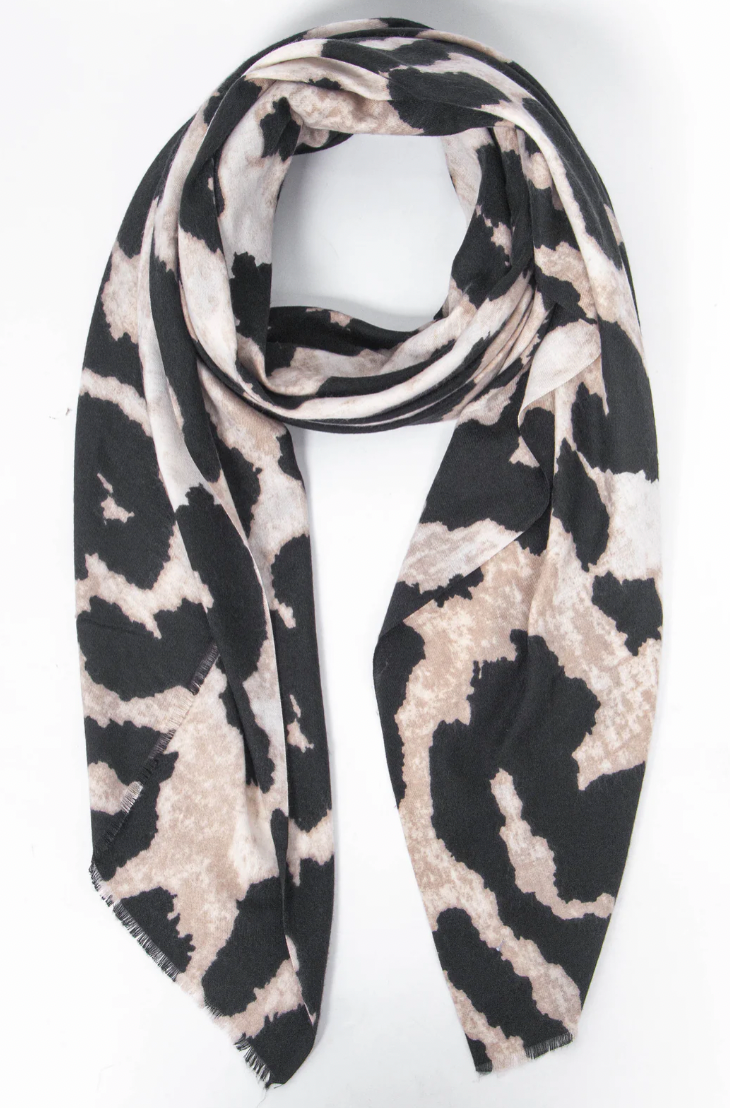 Ruby 67 Eryn Cream Leopard Print Supersoft Scarf 