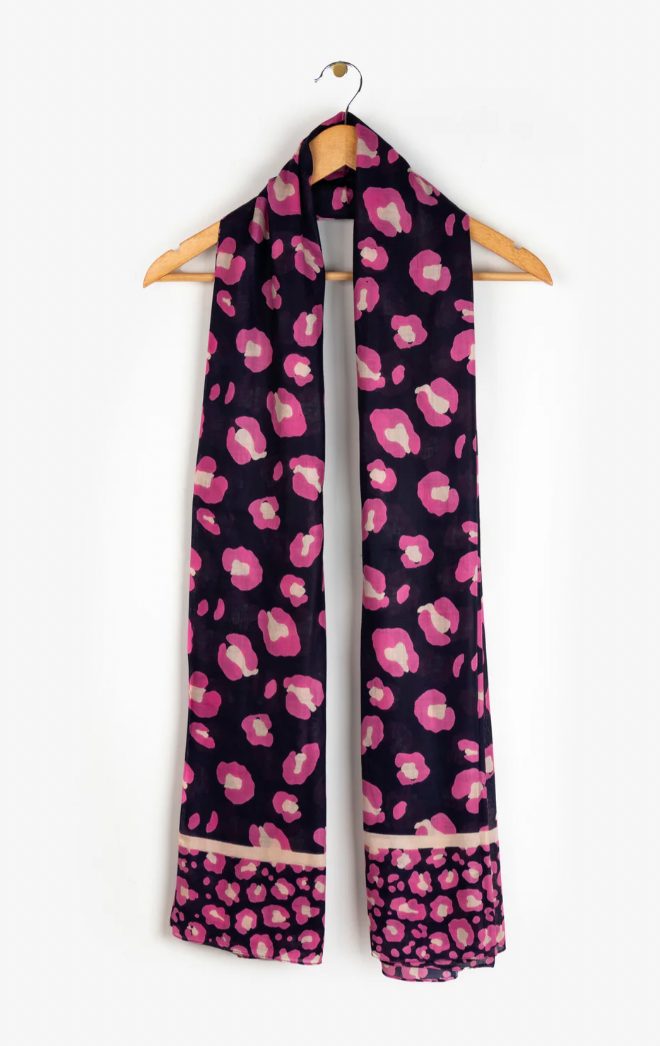 Ruby 67 Bernie Pink Leopard Scarf