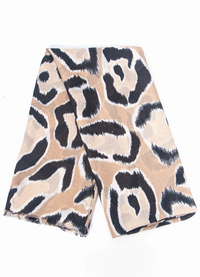 Ruby 67 Laura Neutral Leopard Scarf